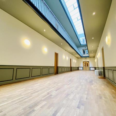 Berringer, Leuchtfeuer, Direkt An Der Promenade Apartment Rostock Exterior photo