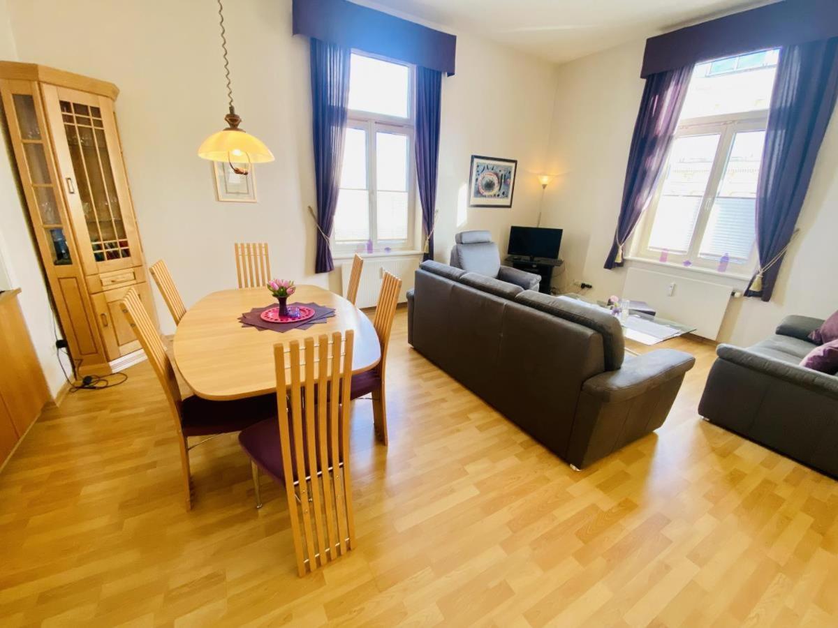 Berringer, Leuchtfeuer, Direkt An Der Promenade Apartment Rostock Exterior photo